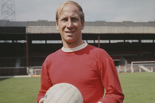 Tiền đạo Sir Bobby Charlton