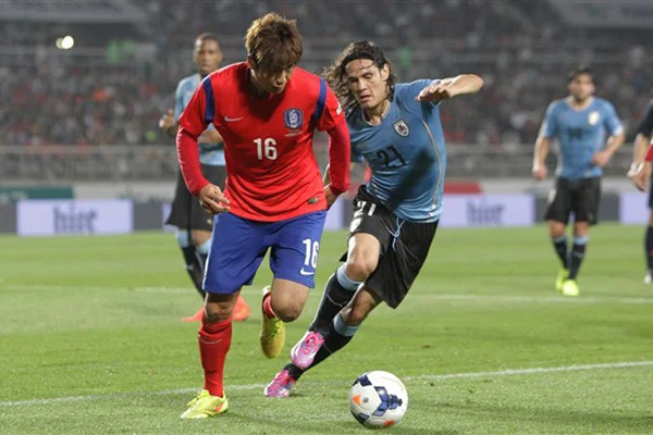 Lượt trận đầu tiên ở bảng B là cuộc đối đầu giữa Uruguay vs Hàn Quốc